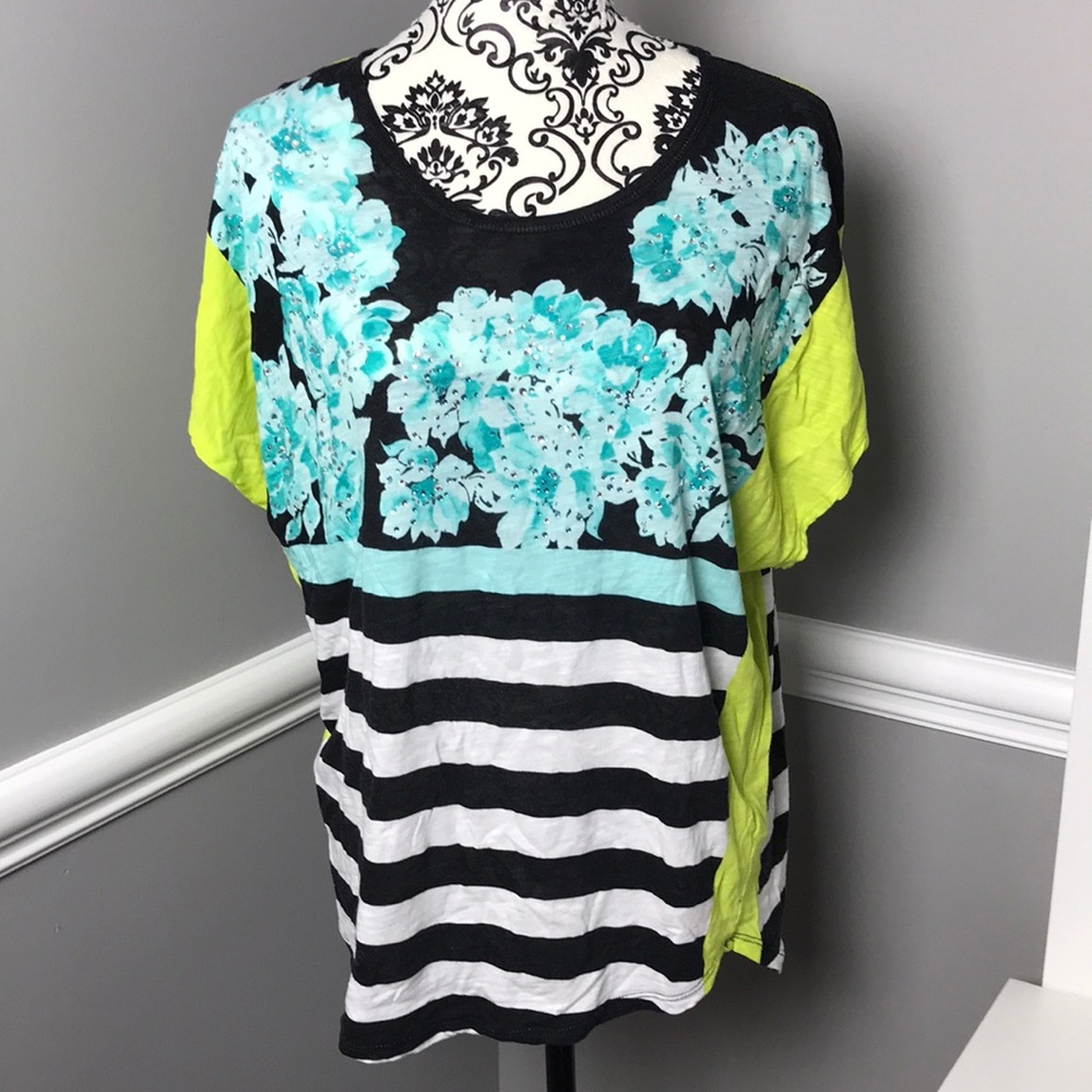 Chaus Sport Tee size M teal black stripe